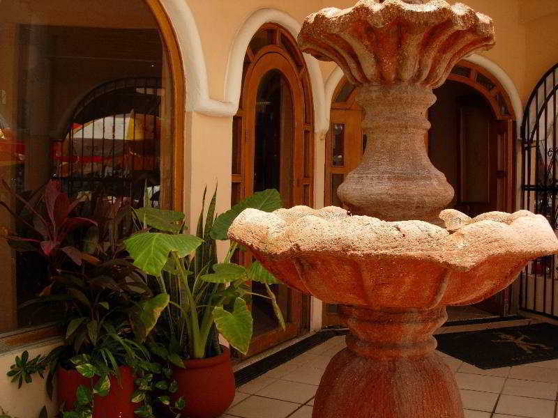 Hotel Alux Канкун Экстерьер фото